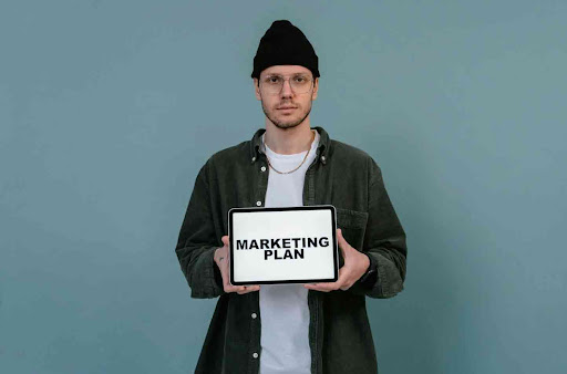 Offline Marketing Tactics That Still Boost Your Online Business